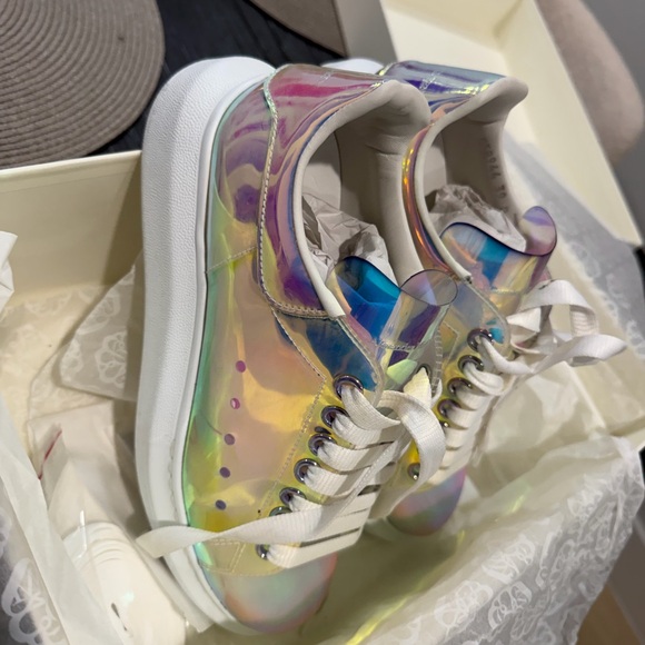 Alexander McQueen Shoes - Alexander McQueen White Sneakers